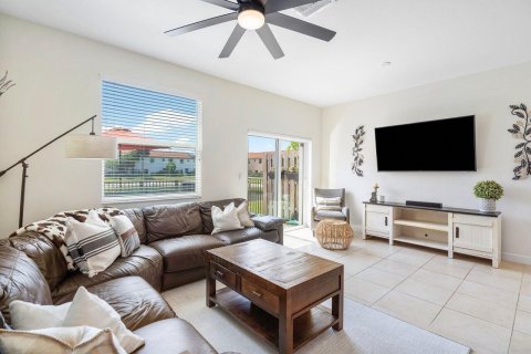 Adosado en venta en West Palm Beach, Florida, 2 dormitorios, 132.11 m2 № 1207984 - foto 21