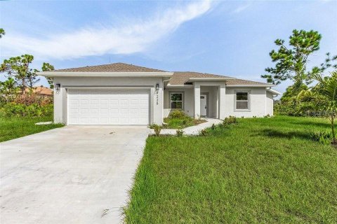 Casa en venta en Port Charlotte, Florida, 3 dormitorios, 155.61 m2 № 1402222 - foto 1