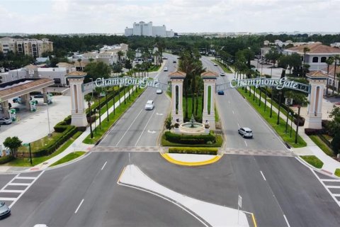 Townhouse in Davenport, Florida 3 bedrooms, 151.62 sq.m. № 1377825 - photo 2