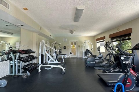 Apartamento en alquiler en Hollywood, Florida, 1 dormitorio, 69.68 m2 № 1076634 - foto 17