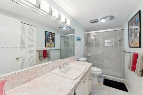 Copropriété à vendre à Hollywood, Floride: 2 chambres, 135.64 m2 № 1029192 - photo 11