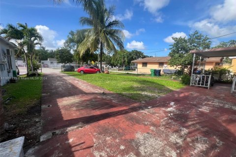 Casa en venta en Miami, Florida, 3 dormitorios, 101.82 m2 № 1241666 - foto 8