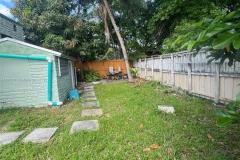 House in Miami, Florida 3 bedrooms, 101.82 sq.m. № 1241666 - photo 26