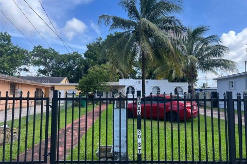 Casa en venta en Miami, Florida, 3 dormitorios, 101.82 m2 № 1241666 - foto 4