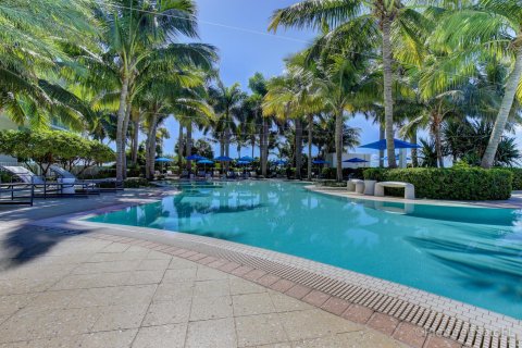 Copropriété à vendre à Pompano Beach, Floride: 2 chambres, 288.28 m2 № 1068294 - photo 16