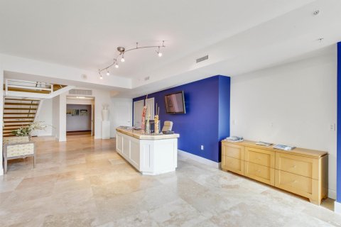 Copropriété à vendre à Pompano Beach, Floride: 2 chambres, 288.28 m2 № 1068294 - photo 26