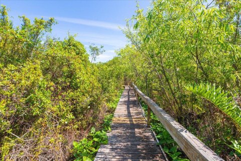 Townhouse in Stuart, Florida 2 bedrooms, 119.66 sq.m. № 1068331 - photo 15