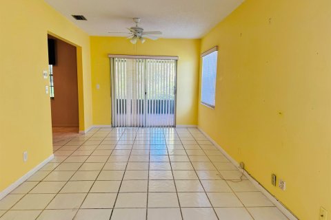 Villa ou maison à vendre à Delray Beach, Floride: 2 chambres, 140.47 m2 № 1079012 - photo 11