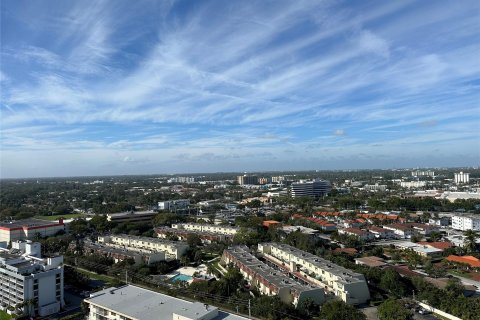 Condo in Miami, Florida, 3 bedrooms  № 1049808 - photo 7