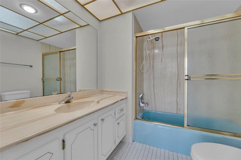 Copropriété à vendre à Fort Lauderdale, Floride: 2 chambres, 111.48 m2 № 1210556 - photo 28