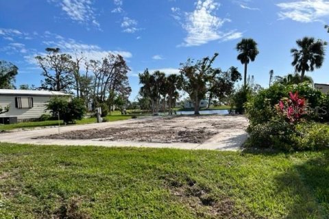 Terreno en venta en Englewood, Florida № 1063674 - foto 7