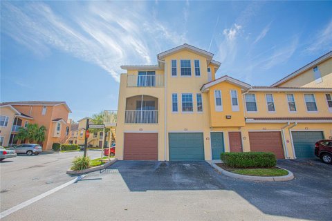 Condominio en venta en Orlando, Florida, 2 dormitorios, 113.25 m2 № 1061612 - foto 2