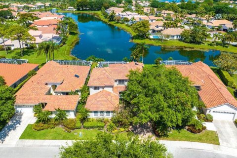 House in Palm Beach Gardens, Florida 4 bedrooms, 284.47 sq.m. № 1091812 - photo 10