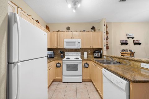 Touwnhouse à vendre à Tamarac, Floride: 3 chambres, 141.95 m2 № 1091769 - photo 10