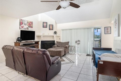 Copropriété à vendre à Tampa, Floride: 3 chambres, 168.8 m2 № 1390621 - photo 5