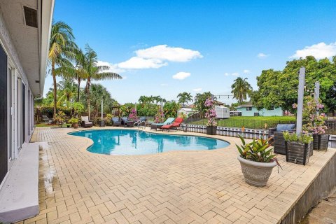 Villa ou maison à vendre à Lake Worth, Floride: 3 chambres, 187.01 m2 № 1226785 - photo 12