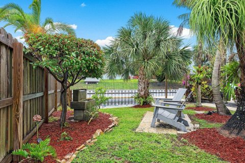 Villa ou maison à vendre à Lake Worth, Floride: 3 chambres, 187.01 m2 № 1226785 - photo 15