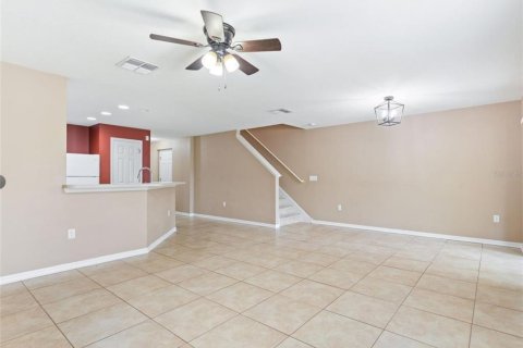 Townhouse in Tampa, Florida 2 bedrooms, 126.72 sq.m. № 1052986 - photo 7