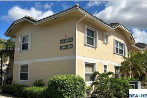 Condo in Coral Springs, Florida, 3 bedrooms  № 1333574 - photo 17