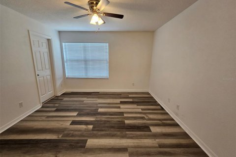 Touwnhouse à vendre à Kissimmee, Floride: 4 chambres, 184.41 m2 № 1322029 - photo 15