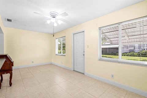 Casa en venta en Margate, Florida, 2 dormitorios, 110.37 m2 № 1065533 - foto 18
