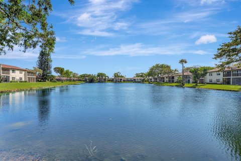 Copropriété à vendre à Boca Raton, Floride: 2 chambres, 112.97 m2 № 1061445 - photo 5