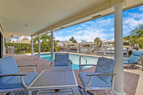 Villa ou maison à vendre à Pompano Beach, Floride: 3 chambres № 1061446 - photo 2