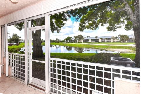 Condo in Jupiter, Florida, 2 bedrooms  № 1061430 - photo 8