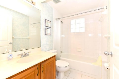 Condo in Jupiter, Florida, 2 bedrooms  № 1061430 - photo 10