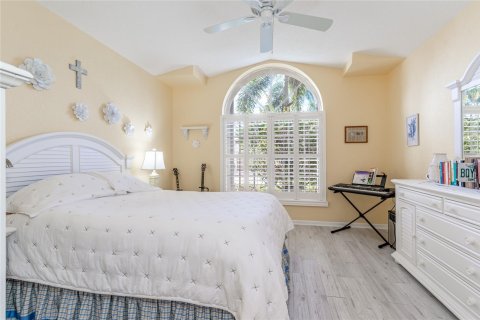 House in Boynton Beach, Florida 3 bedrooms, 217.86 sq.m. № 1097850 - photo 18