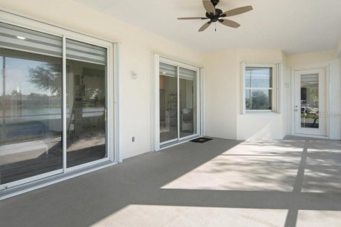 House in Naples, Florida 3 bedrooms, 173.91 sq.m. № 1194028 - photo 23