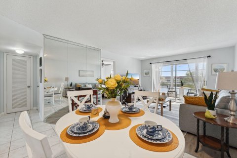 Condominio en venta en Sunrise, Florida, 2 dormitorios, 69.68 m2 № 1077024 - foto 24