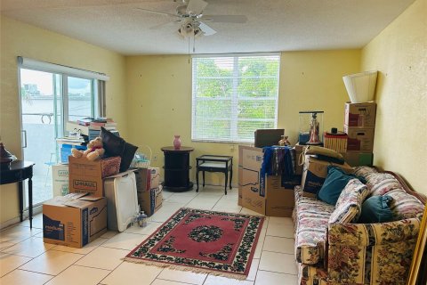 Copropriété à vendre à Fort Lauderdale, Floride: 2 chambres, 110.83 m2 № 1076931 - photo 6