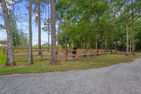 Villa ou maison à vendre à Lake Worth, Floride: 4 chambres, 242.2 m2 № 1070308 - photo 7