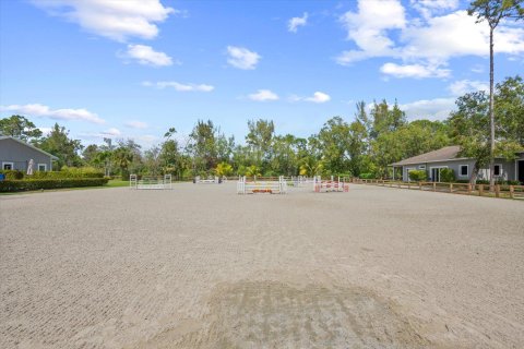 Villa ou maison à vendre à Lake Worth, Floride: 4 chambres, 242.2 m2 № 1070308 - photo 10