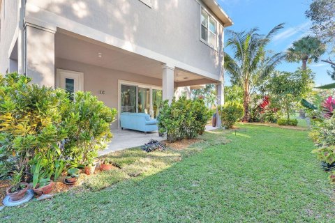 Villa ou maison à vendre à Lake Worth, Floride: 5 chambres, 401.34 m2 № 1027146 - photo 5