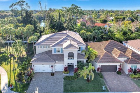 Villa ou maison à vendre à Lake Worth, Floride: 5 chambres, 401.34 m2 № 1027146 - photo 2