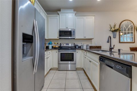 Adosado en venta en Kissimmee, Florida, 3 dormitorios, 148.92 m2 № 1301449 - foto 10