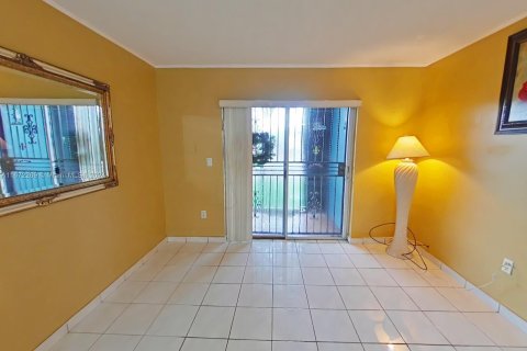 Copropriété à vendre à Miami, Floride: 1 chambre, 60.39 m2 № 1399407 - photo 6