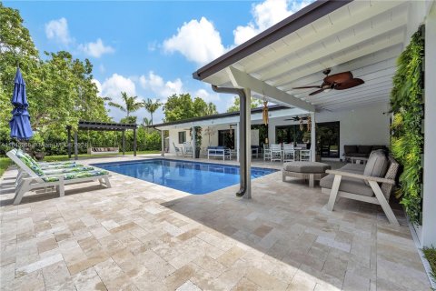 Villa ou maison à vendre à Miami, Floride: 4 chambres, 428.28 m2 № 1351904 - photo 19