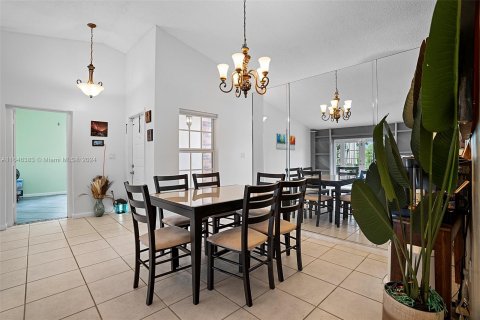 Casa en venta en Davie, Florida, 4 dormitorios, 137.4 m2 № 1331456 - foto 15