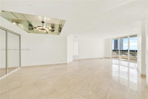 Copropriété à louer à Aventura, Floride: 1 chambre, 97.55 m2 № 1357311 - photo 8