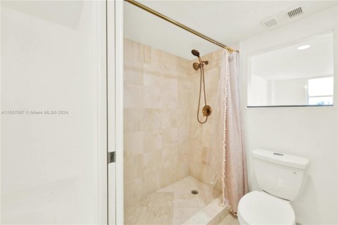 Copropriété à louer à Aventura, Floride: 1 chambre, 97.55 m2 № 1357311 - photo 24