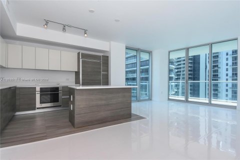 Copropriété à louer à Miami, Floride: 2 chambres, 108.23 m2 № 1356766 - photo 7