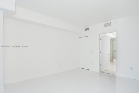 Copropriété à louer à Miami, Floride: 2 chambres, 108.23 m2 № 1356766 - photo 13