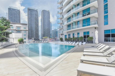 Condo in Miami, Florida, 2 bedrooms  № 1356766 - photo 23