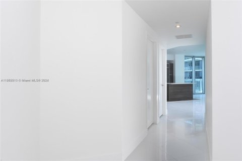 Copropriété à louer à Miami, Floride: 2 chambres, 108.23 m2 № 1356766 - photo 5