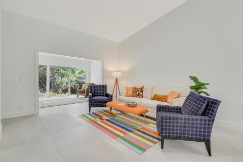 Villa ou maison à vendre à Hobe Sound, Floride: 2 chambres, 120.68 m2 № 1035841 - photo 25