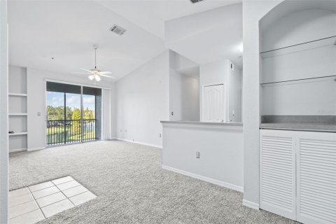 Appartement à louer à Riverview, Floride: 2 chambres, 86.12 m2 № 1357674 - photo 8