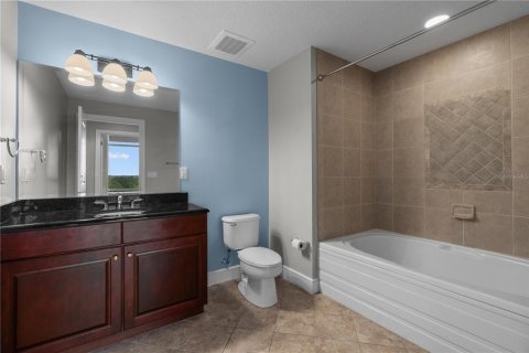Condominio en venta en Orlando, Florida, 2 dormitorios, 116.59 m2 № 1084481 - foto 15